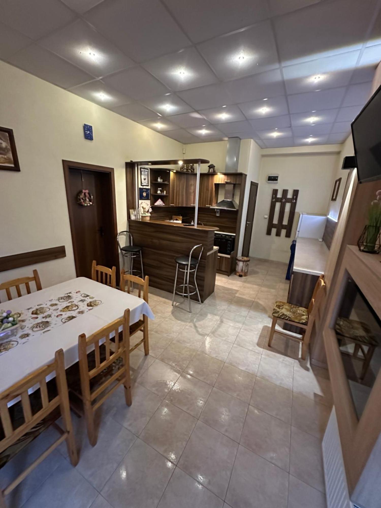 Madzhare Advel Guest Hous酒店 外观 照片