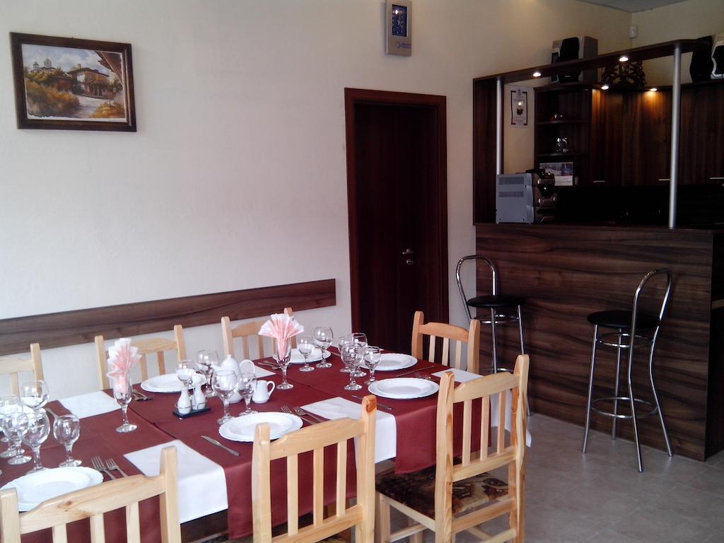 Madzhare Advel Guest Hous酒店 外观 照片