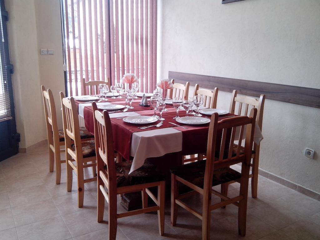 Madzhare Advel Guest Hous酒店 外观 照片